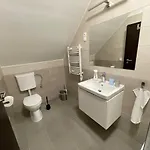 Varlak Vendeghaz Siofok