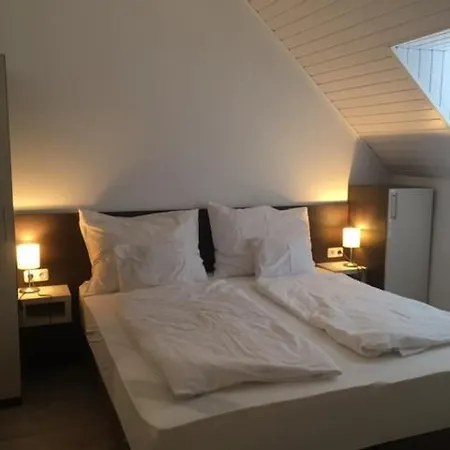 Varlak Vendeghaz Guest house *